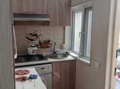 Объявление №5777800 - Баку, м. Сахил, 2-комн., 43 м², 1/3 этаж