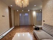 Продаётся 3-комн. вторичка 58 м², м. Элмляр Академиясы, photo 2 from 8