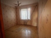 Satılır 5 otaqlı köhnə tikili 103 m², Yeni Günəşli q., photo 8 from 8