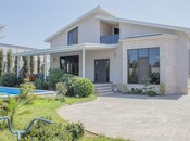 7 otaqlı həyət evi/bağ evi - Şüvəlan q. - 350 m²