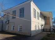 Satılır 9 otaqlı həyət evi/bağ evi 250 m², photo 2 from 8