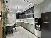3-комн. новостройка - м. 28 мая - 137 м²
