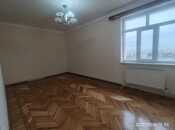 Satılır 3 otaqlı köhnə tikili 52 m², photo 2 from 8