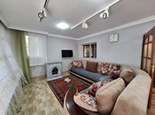Продаётся 3-комн. вторичка 70 м², м. Иншаатчылар, photo 1 from 8