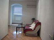 Satılır 2 otaqlı köhnə tikili 85 m², Nəsimi r., photo 7 from 8