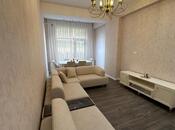 Elan №5787588 - Bakı, 28 May m., 2 otaqlı, 67 m², 2/17 mərtəbə