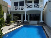 4 otaqlı həyət evi/bağ evi - Mərdəkan q. - 240 m²