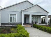 4 otaqlı həyət evi/bağ evi - Şüvəlan q. - 240 m²
