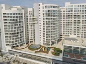 Сдаётся 3-комн. новостройка 120 м², м. Низами, photo 1 from 8