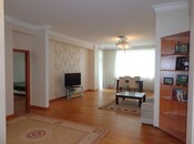 Сдаётся 3-комн. новостройка 145 м², м. Низами, photo 2 from 8