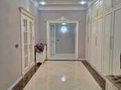 Elan №5795100 - Bakı, 8-ci kilometr q., 3 otaqlı, 137.5 m², 10/19 mərtəbə