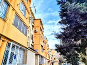 Satılır 2 otaqlı köhnə tikili 50 m², Qara Qarayev m., photo 4 from 8
