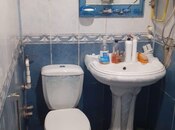 Продаётся 3-комн. вторичка 70 м², м. Нефтчиляр, photo 3 from 4