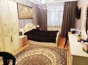 Satılır 4 otaqlı köhnə tikili 110 m², Azadlıq Prospekti m., photo 7 from 8