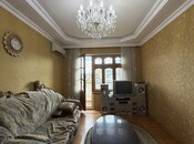 Satılır 4 otaqlı köhnə tikili 100 m², Bakıxanov q., photo 6 from 8