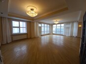 Satılır 4 otaqlı yeni tikili 216 m², 28 May m., photo 1 from 8