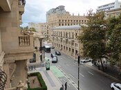 Объявление №5802615 - Баку, м. Ичеришехер, 300 м²