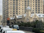 4-комн. новостройка - Насиминский  р. - 241 м²