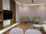 2-комн. новостройка - м. 8 ноября - 106 м²