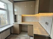 Satılır 2 otaqlı köhnə tikili 60 m², Gənclik m., photo 4 from 8