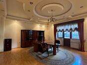 Объявление №5814953 - Баку, м. Гянджлик, 4-комн., 160 м², 1/17 этаж