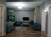 2-комн. новостройка - м. 8 ноября - 65 м²