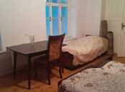 İcarəyə verilir 2 otaqlı həyət evi/bağ evi 100 m², photo 2 from 4