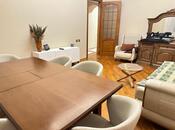 Satılır 3 otaqlı köhnə tikili 80 m², Nəsimi r., photo 2 from 8