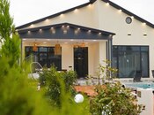 4 otaqlı həyət evi/bağ evi - Mərdəkan q. - 300 m²