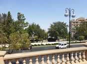 Сдаётся 2-комн. вторичка 50 м², м. Ичеришехер, photo 5 from 8