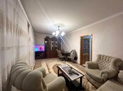 Satılır 5 otaqlı köhnə tikili 110 m², Memar Əcəmi m., photo 2 from 8