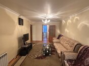 Satılır 6 otaqlı köhnə tikili 150 m², İnşaatçılar m., photo 5 from 8