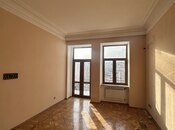 Satılır 6 otaqlı köhnə tikili 320 m², Sahil m., photo 7 from 8