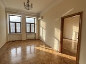 Satılır 6 otaqlı köhnə tikili 320 m², Sahil m., photo 6 from 8