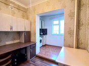 Продаётся 2-комн. вторичка 49 м², м. Иншаатчылар, photo 4 from 8