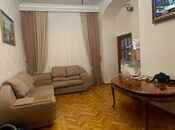 Elan №5835320 - Bakı, Sahil m., 3 otaqlı, 89 m², 1/3 mərtəbə