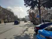 Продаётся 2-комн. вторичка 70 м², м. Элмляр Академиясы, photo 3 from 8