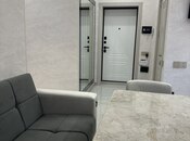 2-комн. новостройка - м. 28 мая - 65 м²
