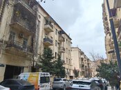 Satılır 2 otaqlı köhnə tikili 55 m², İçəri Şəhər m., photo 2 from 8