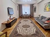 Elan №5842926 - Bakı, Elmlər Akademiyası m., 3 otaqlı, 125 m², 10/18 mərtəbə