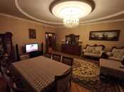 7 otaqlı həyət evi/bağ evi - Azadlıq Prospekti m. - 400 m²