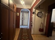 Продаётся 4-комн. вторичка 100 м², Хатаинский р., photo 1 from 8