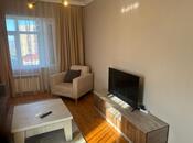 Сдаётся 2-комн. вторичка 55 м², м. Ази Асланов, photo 2 from 8