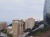 Продаётся 3-комн. вторичка 79 м², м. Ичеришехер, photo 2 from 8