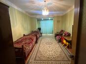 Продаётся 3-комн. вторичка 70 м², м. Элмляр Академиясы, photo 1 from 8