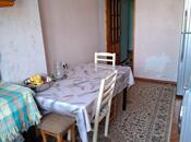 Satılır 2 otaqlı köhnə tikili 65 m², Xalqlar Dostluğu m., photo 2 from 8