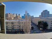 Продаётся 3-комн. вторичка 75 м², м. 28 мая, photo 3 from 8