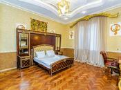 Elan №5851457 - Bakı, Sahil m., 6 otaqlı, 214 m², 3/5 mərtəbə