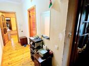 Satılır 2 otaqlı köhnə tikili 60 m², Massiv V q., photo 3 from 8