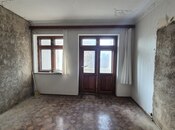 Satılır 3 otaqlı köhnə tikili 92 m², Nəsimi r., photo 2 from 8